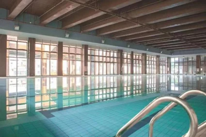 体育馆与校医院图示 4